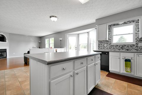 106 Tabilore Loop, Delaware, OH 43015 photo 8