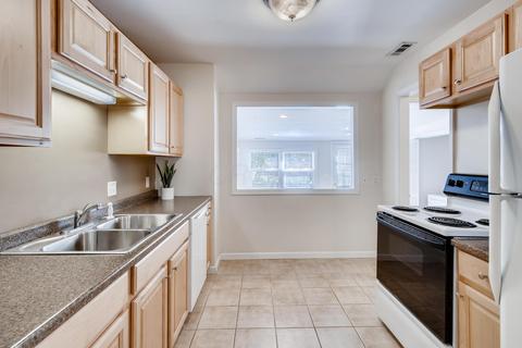 369 Kenbrook Dr, Worthington, OH 43085 photo 8