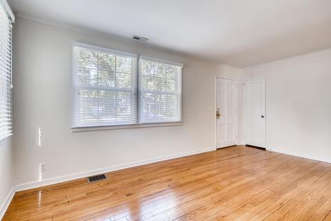 369 Kenbrook Dr, Worthington, OH 43085 photo 6