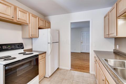 369 Kenbrook Dr, Worthington, OH 43085 photo 11