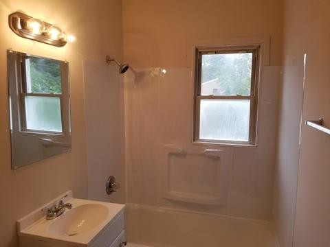 883 Ruby Ave, Columbus, OH 43227 photo 5