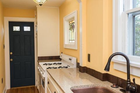 74 E Kelso Rd, Columbus, OH 43202 photo 20