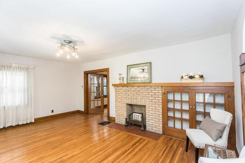 74 E Kelso Rd, Columbus, OH 43202 photo 7