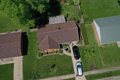 1825 Chippewa Dr, Circleville, OH 43113 photo 14