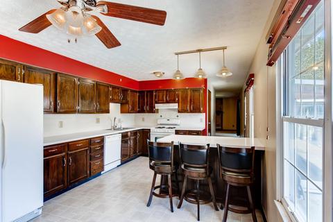 100 Coonpath Rd NW, Lancaster, OH 43130 photo 15
