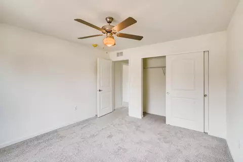 722 E Deshler Ave, Columbus, OH 43206 photo 20