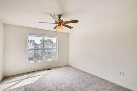 722 E Deshler Ave, Columbus, OH 43206 photo 14
