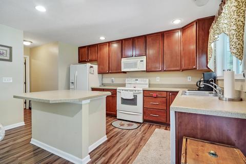 1827 Declaration Dr W, Lancaster, OH 43130 photo 23