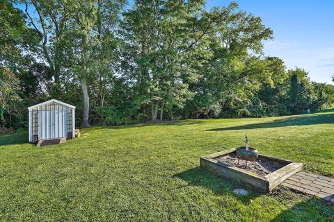 1827 Declaration Dr W, Lancaster, OH 43130 photo 3
