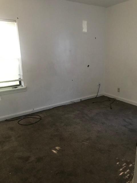 877 Ruby Ave, Columbus, OH 43227 photo 6