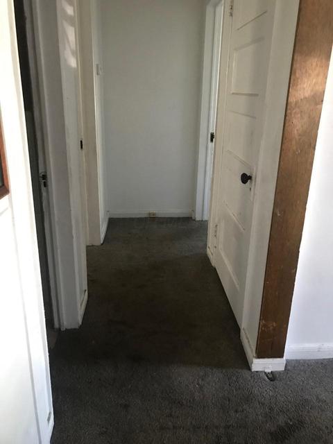877 Ruby Ave, Columbus, OH 43227 photo 4