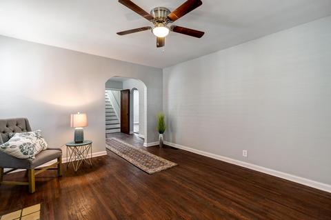 577 E Weber Rd, Columbus, OH 43202 photo 6