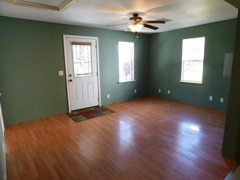 506 Angle Ave, Logan, OH 43138 photo 4