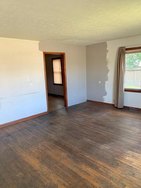 2755 E 7th Ave, Columbus, OH 43219 photo 3