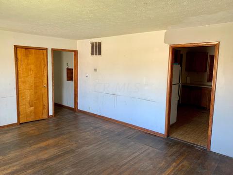 2755 E 7th Ave, Columbus, OH 43219 photo 2