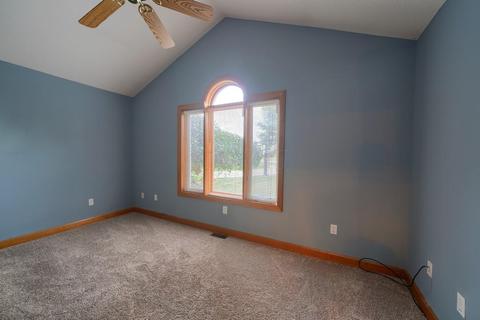 1081 Ridge Dr, Circleville, OH 43113 photo 17