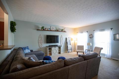 809 Cedar Run Dr, Blacklick, OH 43004 photo 5