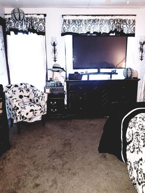 425 N Main St, Ada, OH 45810 photo 6