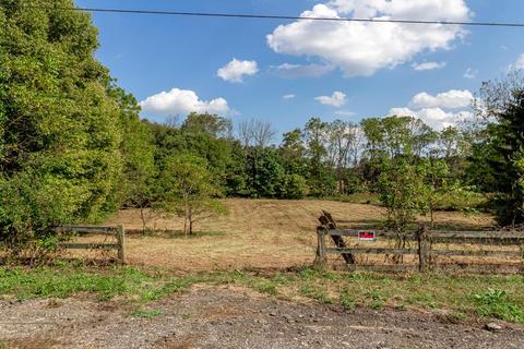 2913 Wheeling Rd NE, Lancaster, OH 43130 photo 1
