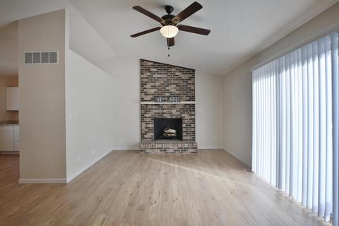 2086 Camelback Dr, Columbus, OH 43228 photo 12