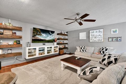 1645 Marshall Ave, Obetz, OH 43207 photo 8