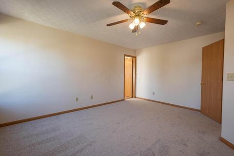 1498 Hackworth St, Columbus, OH 43207 photo 22