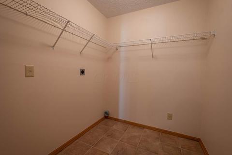 1498 Hackworth St, Columbus, OH 43207 photo 19