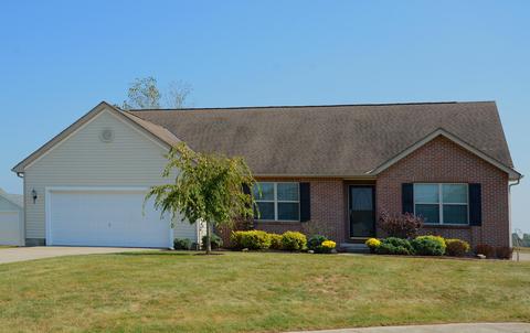 111 Castleton Ct, Pataskala, OH 43062 photo 1