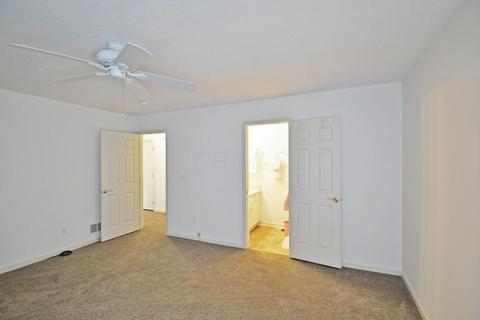 111 Castleton Ct, Pataskala, OH 43062 photo 13