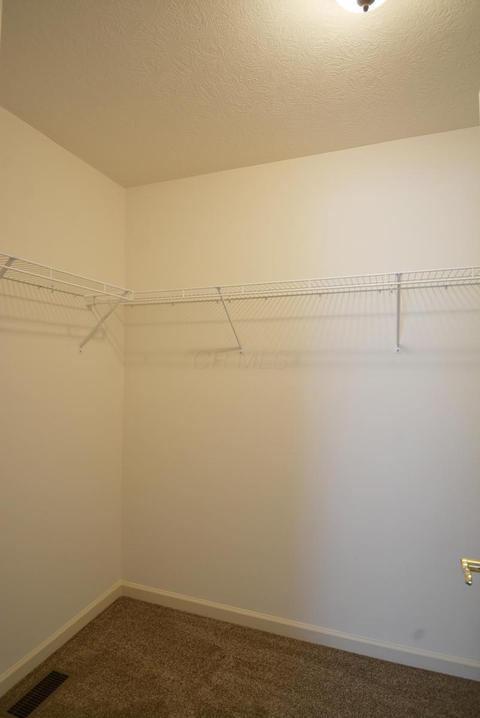 111 Castleton Ct, Pataskala, OH 43062 photo 15
