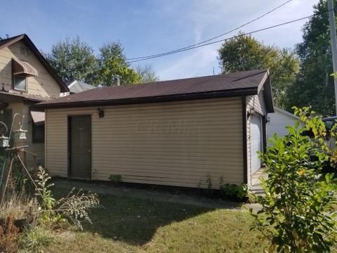 236 E Central Ave, Delaware, OH 43015 photo 3