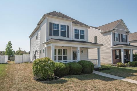 608 Lamplight Dr, Delaware, OH 43015 photo 3
