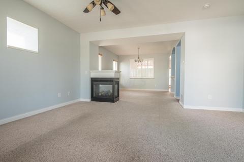 608 Lamplight Dr, Delaware, OH 43015 photo 6