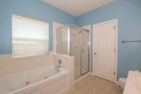 608 Lamplight Dr, Delaware, OH 43015 photo 25