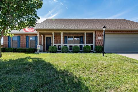 1800 Willow Lakes Dr, Springfield, OH 45502 photo 2
