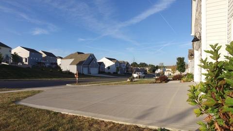 596 Green Forest Pl, Lithopolis, OH 43136 photo 2