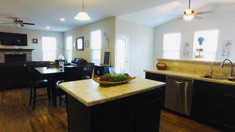 596 Green Forest Pl, Lithopolis, OH 43136 photo 13