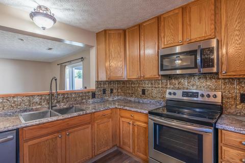6220 Jolliff St, Galloway, OH 43119 photo 8