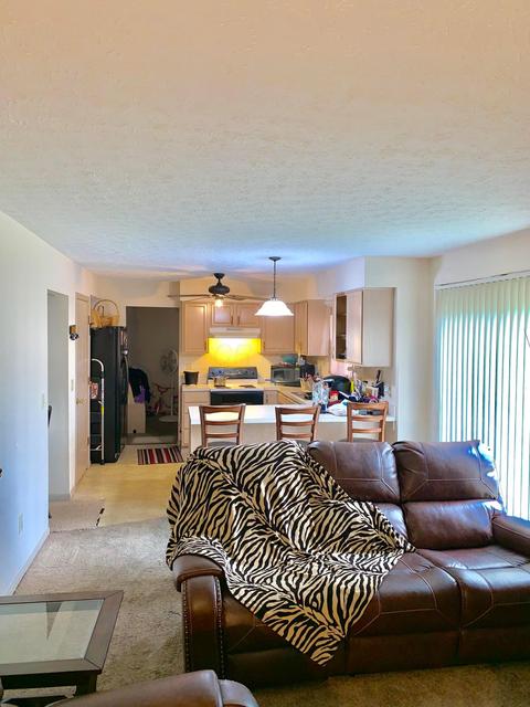 2885 Barrows Rd, Columbus, OH 43232 photo 2