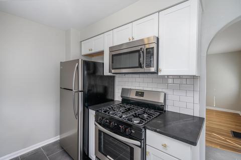 752 E Deshler Ave, Columbus, OH 43206 photo 6