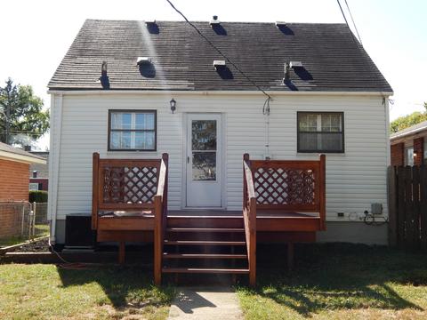 2670 Eakin Rd, Columbus, OH 43204 photo 2