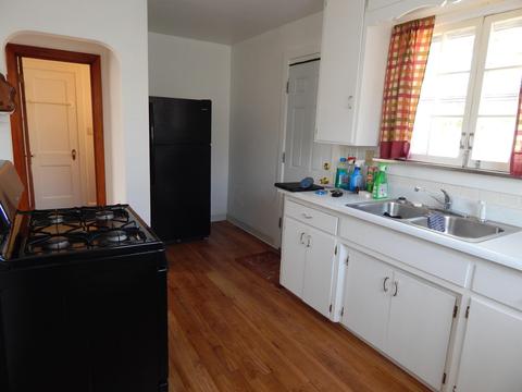 2670 Eakin Rd, Columbus, OH 43204 photo 7