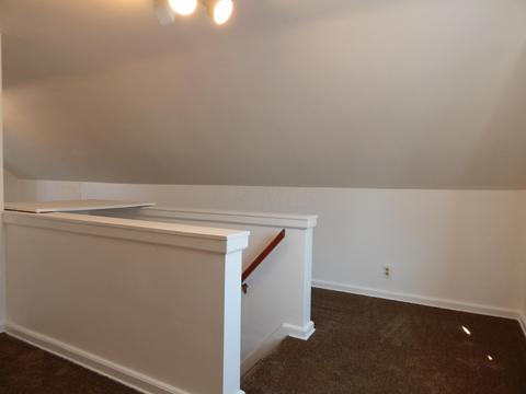 2670 Eakin Rd, Columbus, OH 43204 photo 11