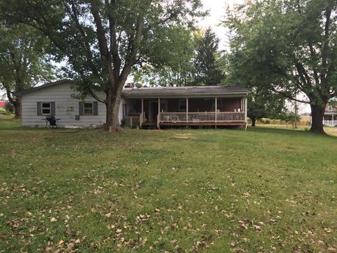 7144 Warner Huffer Rd, Circleville, OH 43113 photo 2