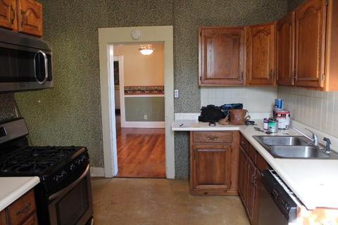 404 S Pickaway St, Circleville, OH 43113 photo 16
