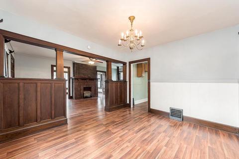 2758 E High St, Springfield, OH 45505 photo 8