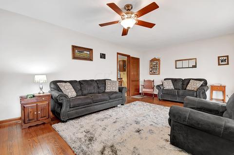 2033 Lees Rd, Hebron, OH 43025 photo 4