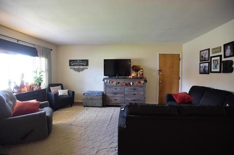 826 Atwater Ave, Circleville, OH 43113 photo 4