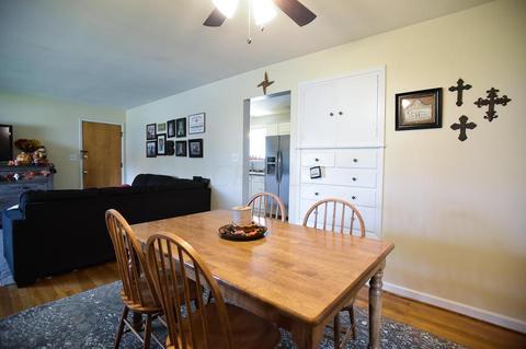 826 Atwater Ave, Circleville, OH 43113 photo 8