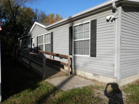898 E Mark St, Marion, OH 43302 photo 1
